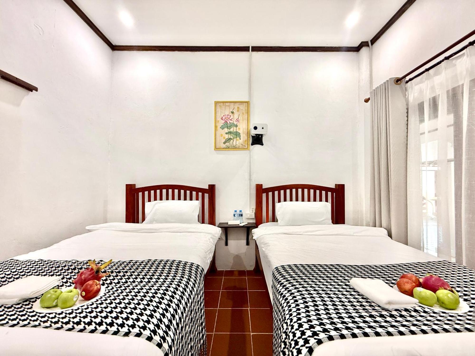 Xin Ya Duo Hotel Луанґпхабанґ Екстер'єр фото